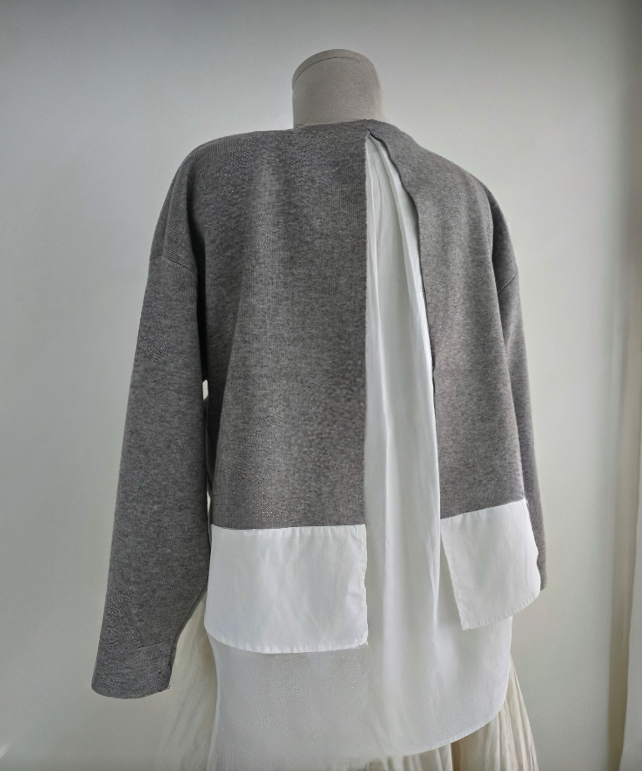 Knit Layered With Whit Shirt